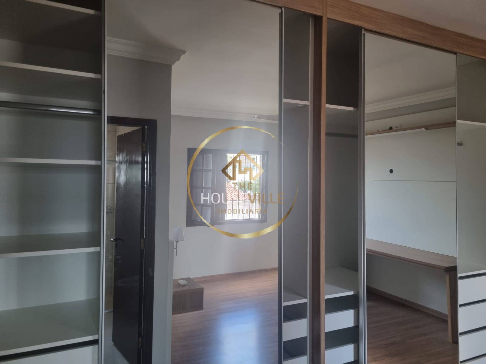 Casa à venda com 3 quartos, 102m² - Foto 11