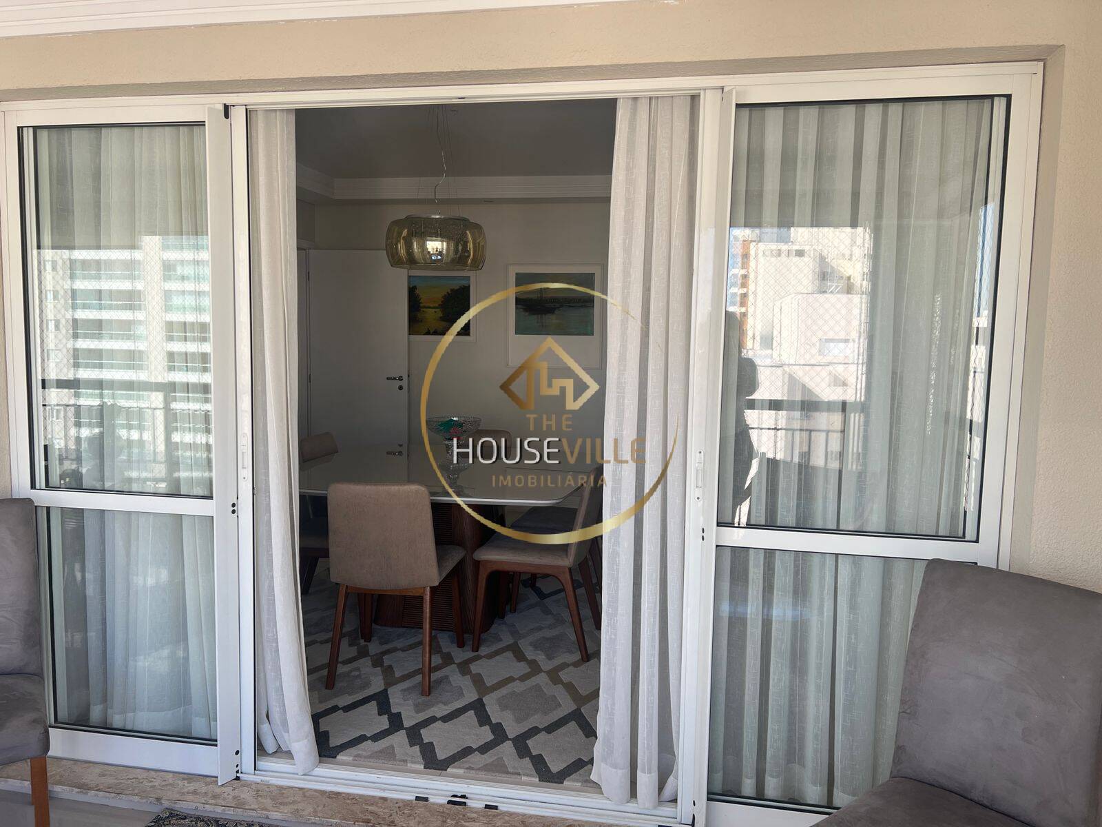Apartamento à venda com 3 quartos, 196m² - Foto 6