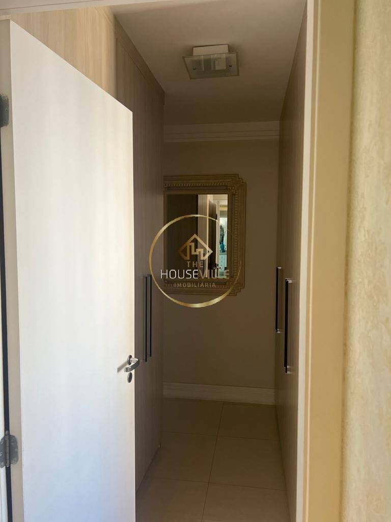 Apartamento à venda com 3 quartos, 196m² - Foto 29