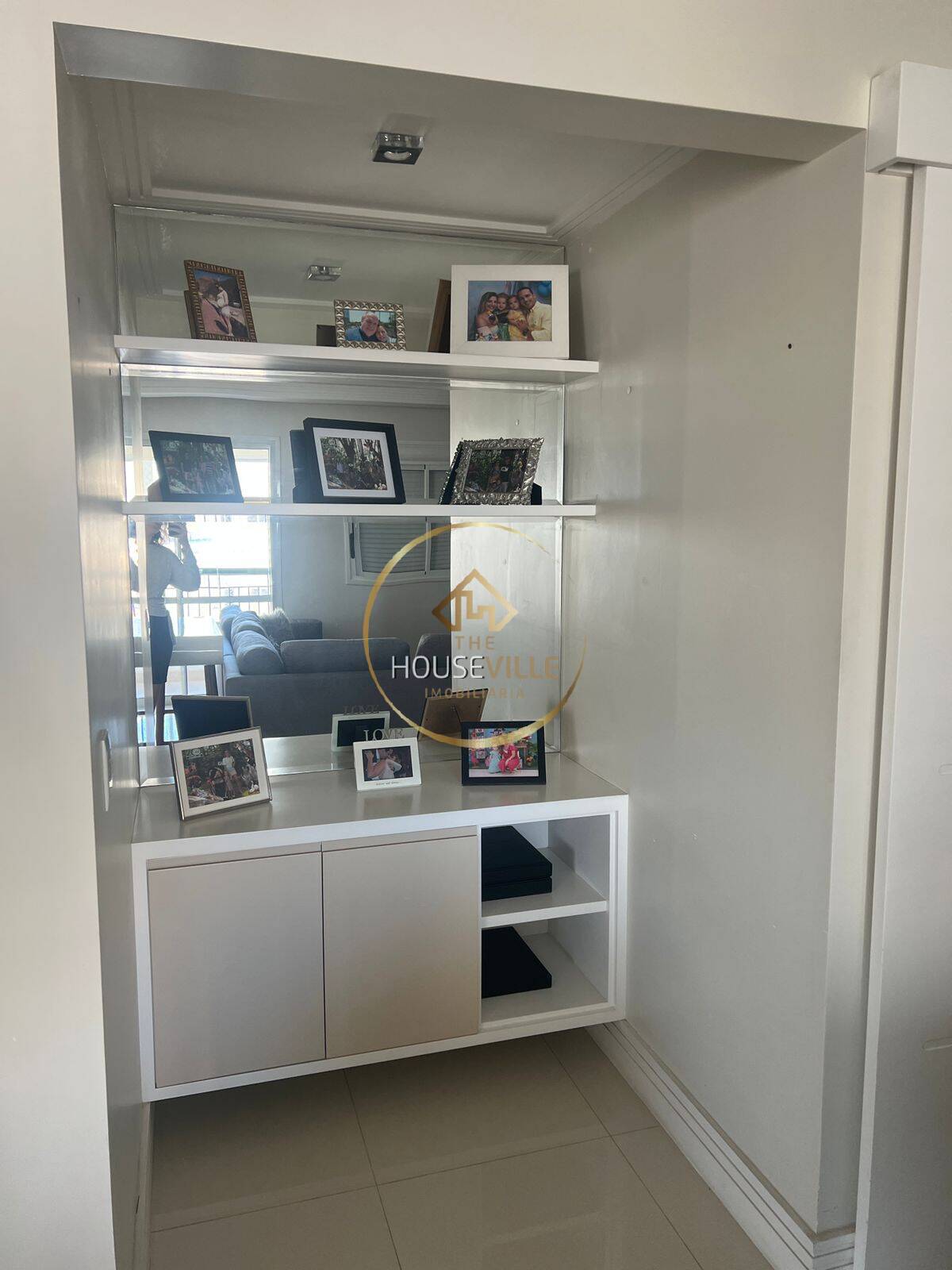 Apartamento à venda com 3 quartos, 196m² - Foto 33