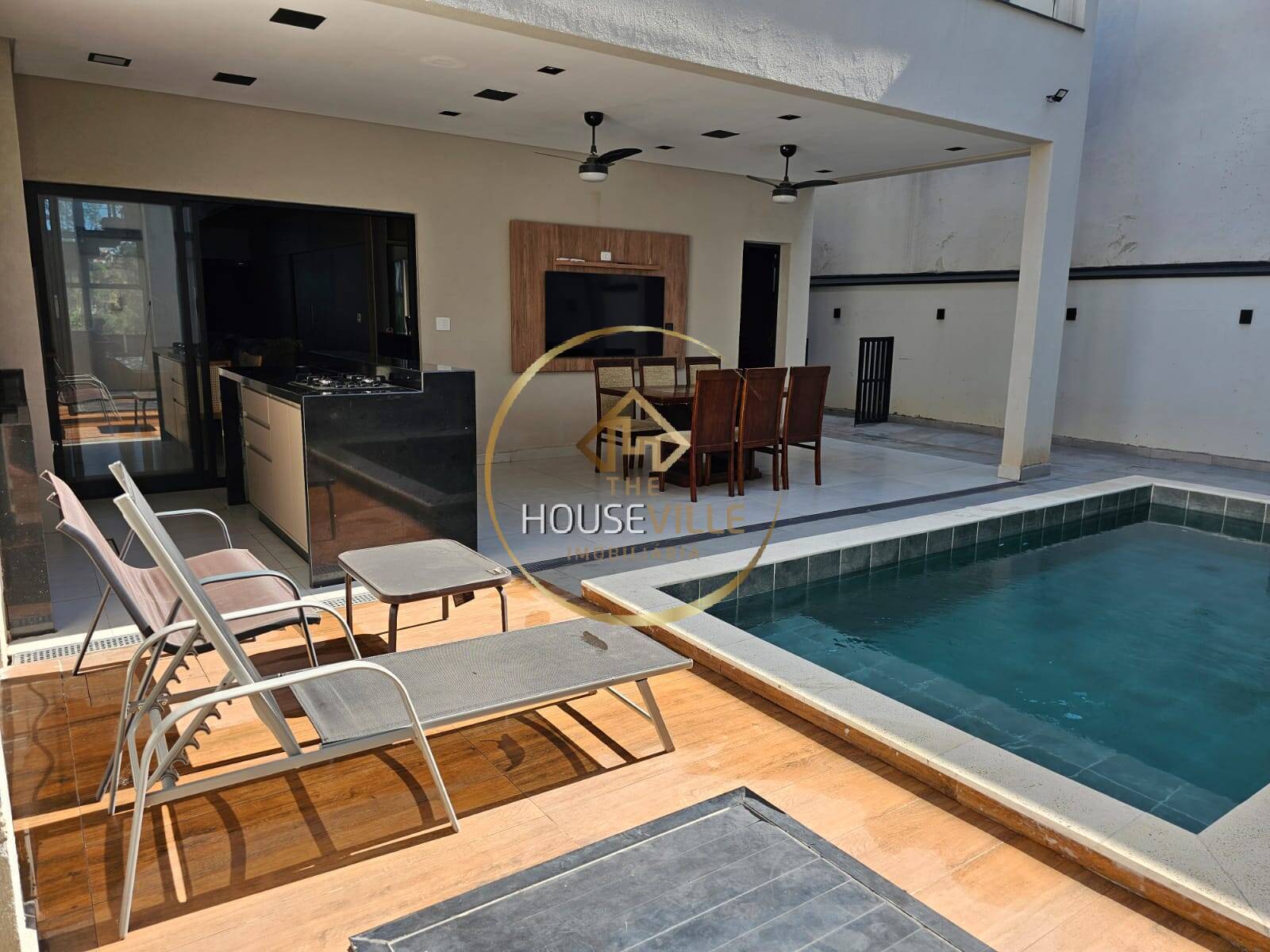 Casa de Condomínio, 4 quartos - Foto 1