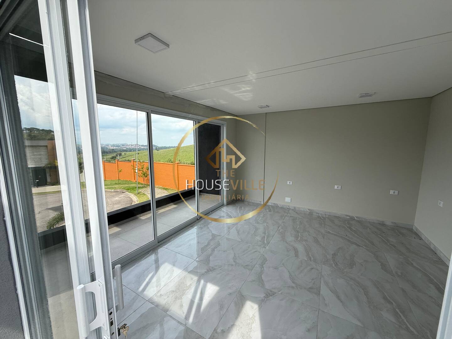 Casa de Condomínio à venda com 3 quartos, 450m² - Foto 5