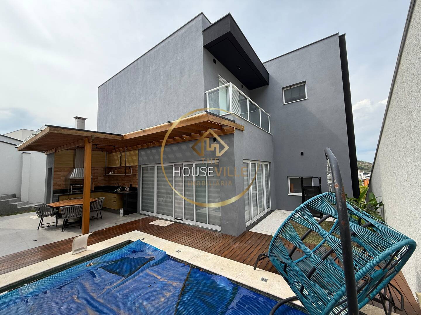 Casa de Condomínio à venda com 3 quartos, 450m² - Foto 3