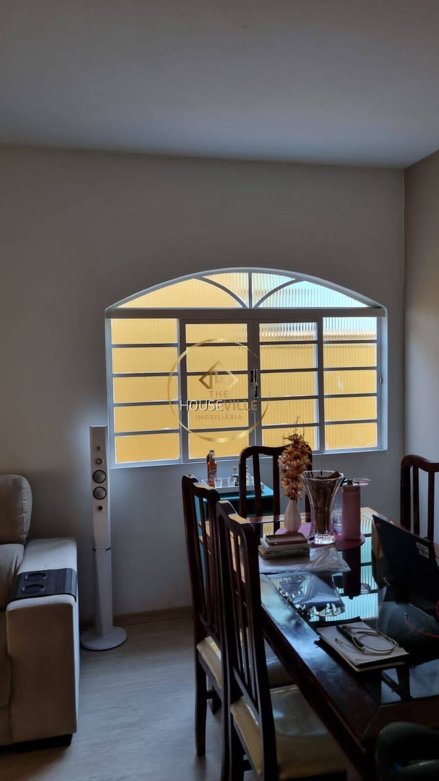 Casa, 3 quartos, 234 m² - Foto 9