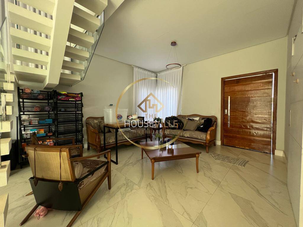 Casa de Condomínio à venda com 4 quartos, 320m² - Foto 5
