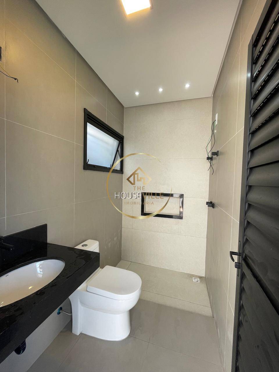 Casa de Condomínio à venda com 3 quartos, 220m² - Foto 24