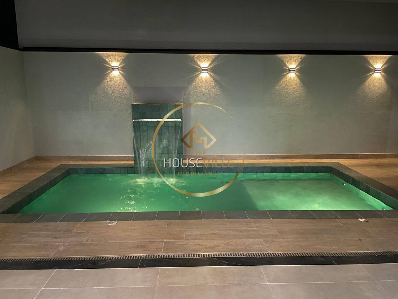 Casa de Condomínio à venda com 3 quartos, 220m² - Foto 4