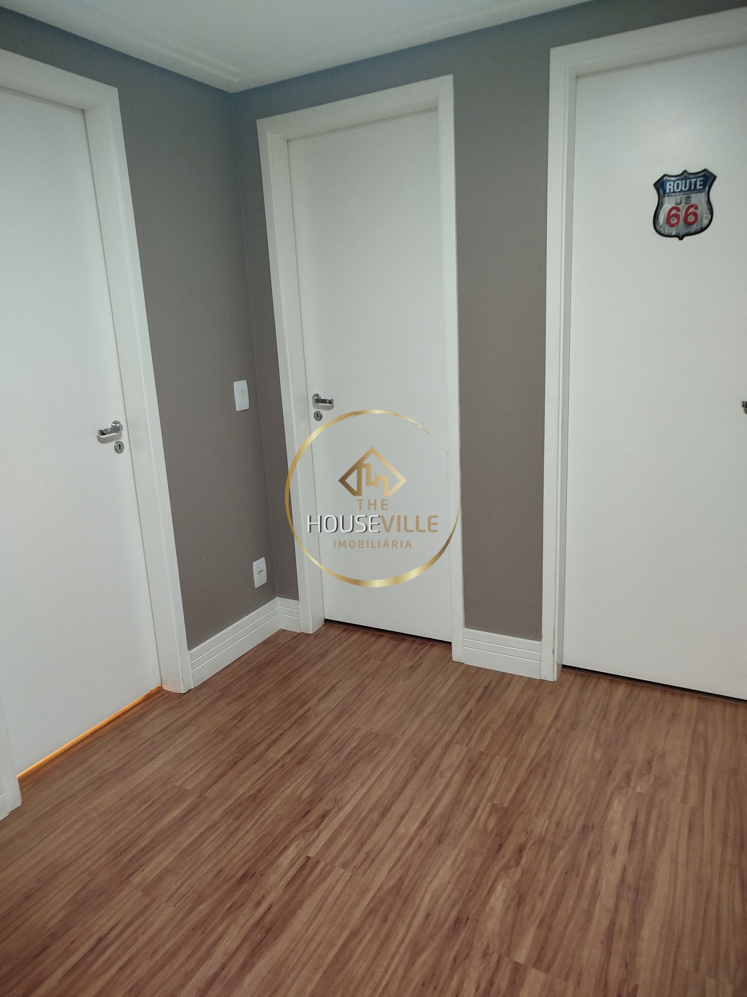 Apartamento à venda com 3 quartos, 143m² - Foto 9