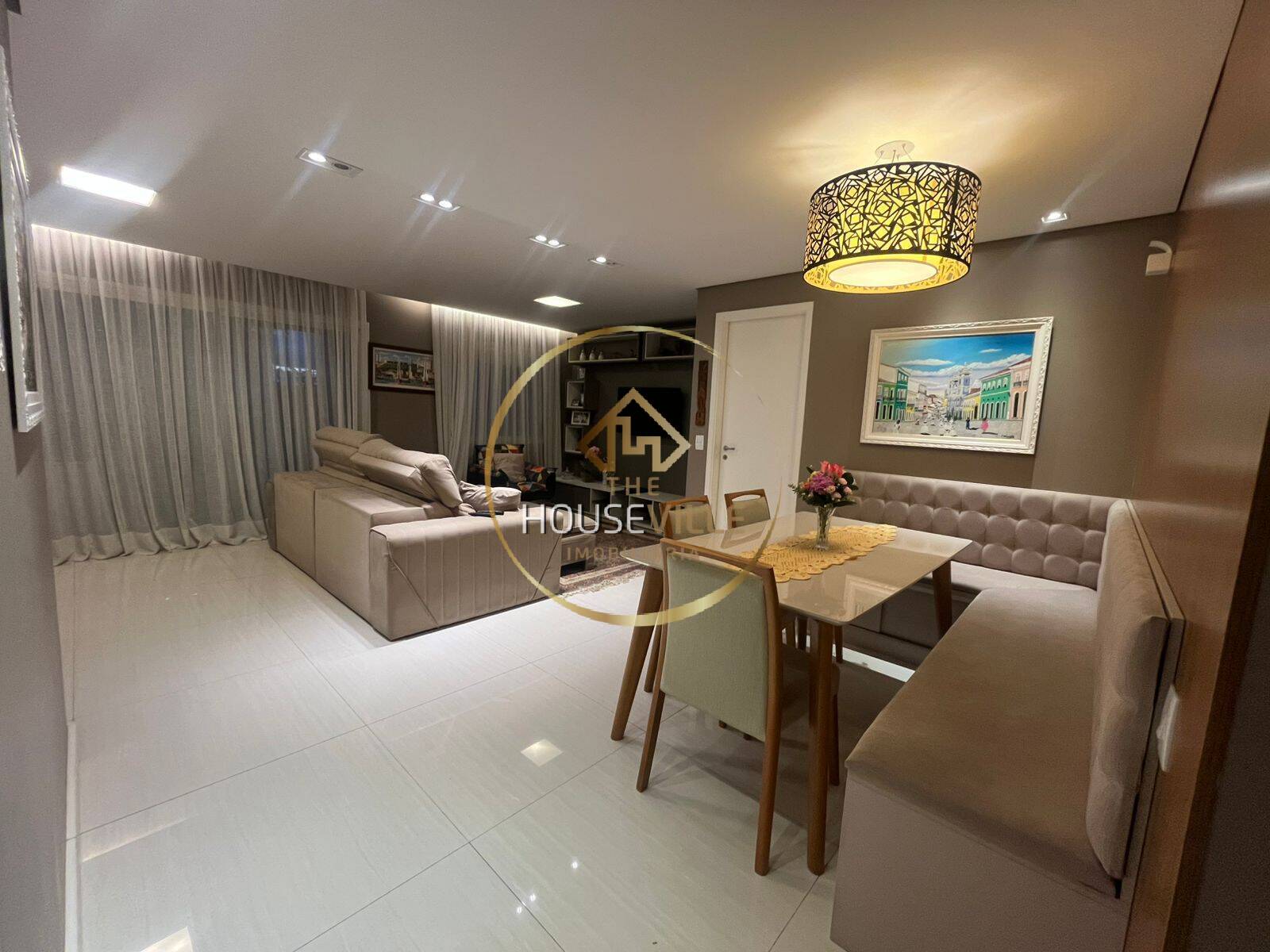 Apartamento à venda com 3 quartos, 143m² - Foto 3