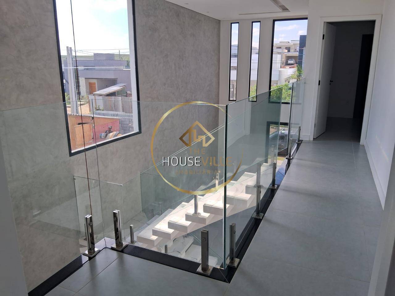 Casa de Condomínio à venda com 3 quartos, 270m² - Foto 3