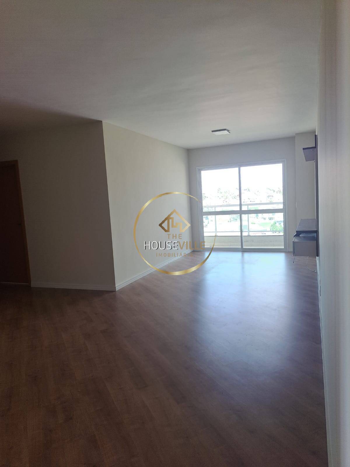 Apartamento à venda com 3 quartos, 106m² - Foto 3