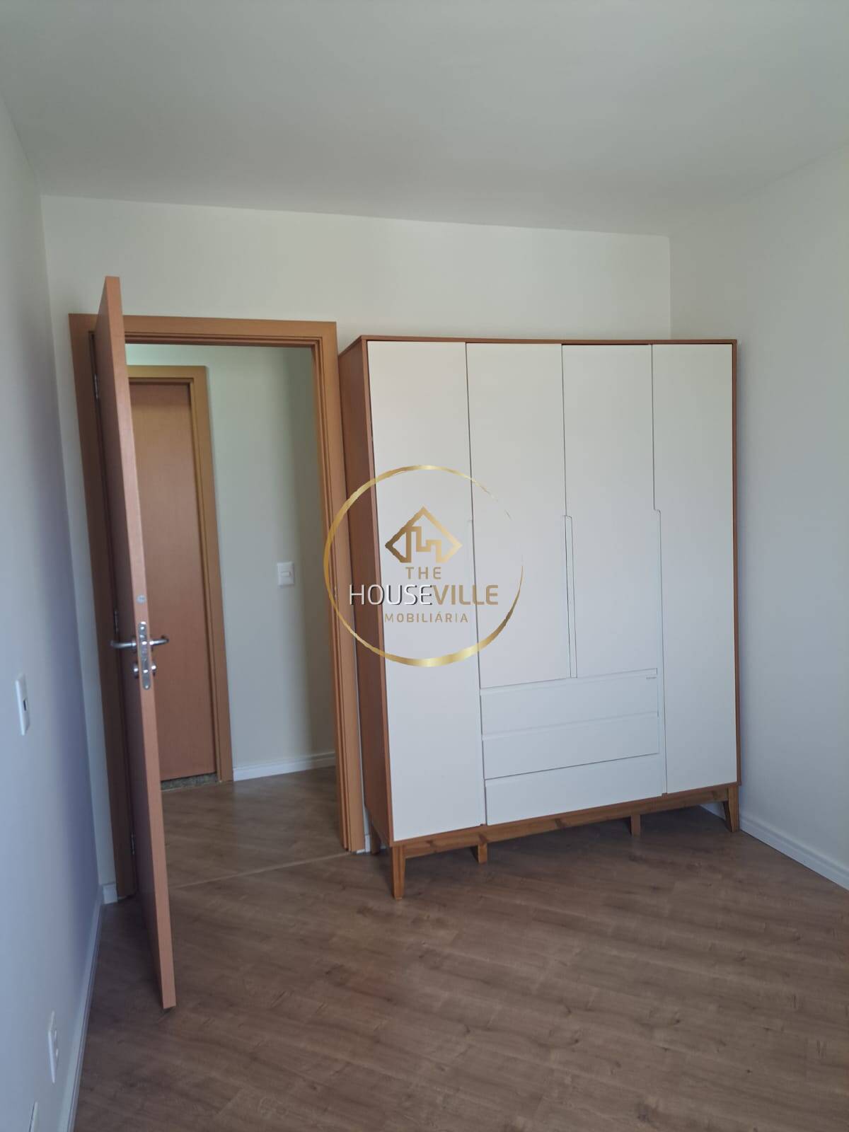 Apartamento à venda com 3 quartos, 106m² - Foto 10