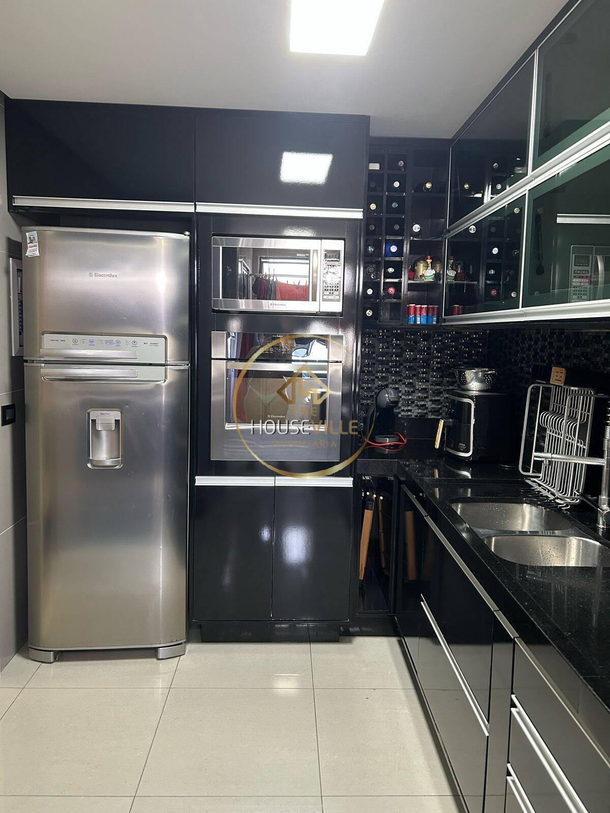 Apartamento à venda com 3 quartos, 98m² - Foto 7