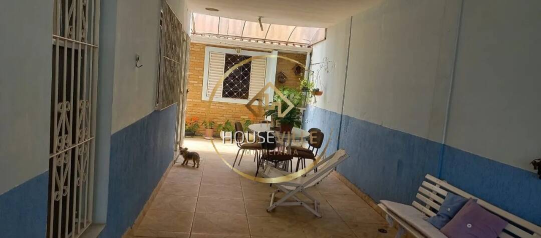 Casa à venda com 5 quartos, 250m² - Foto 4