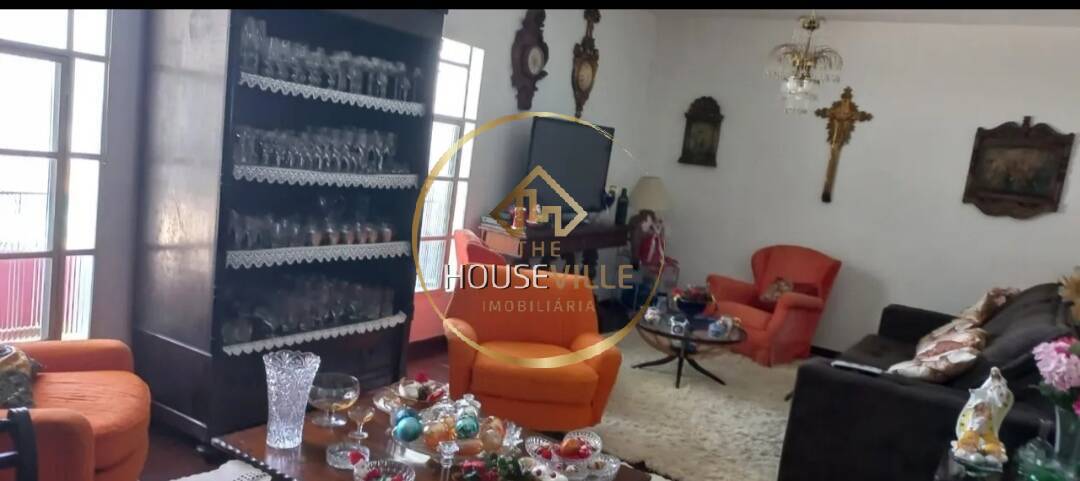 Casa à venda com 5 quartos, 250m² - Foto 9