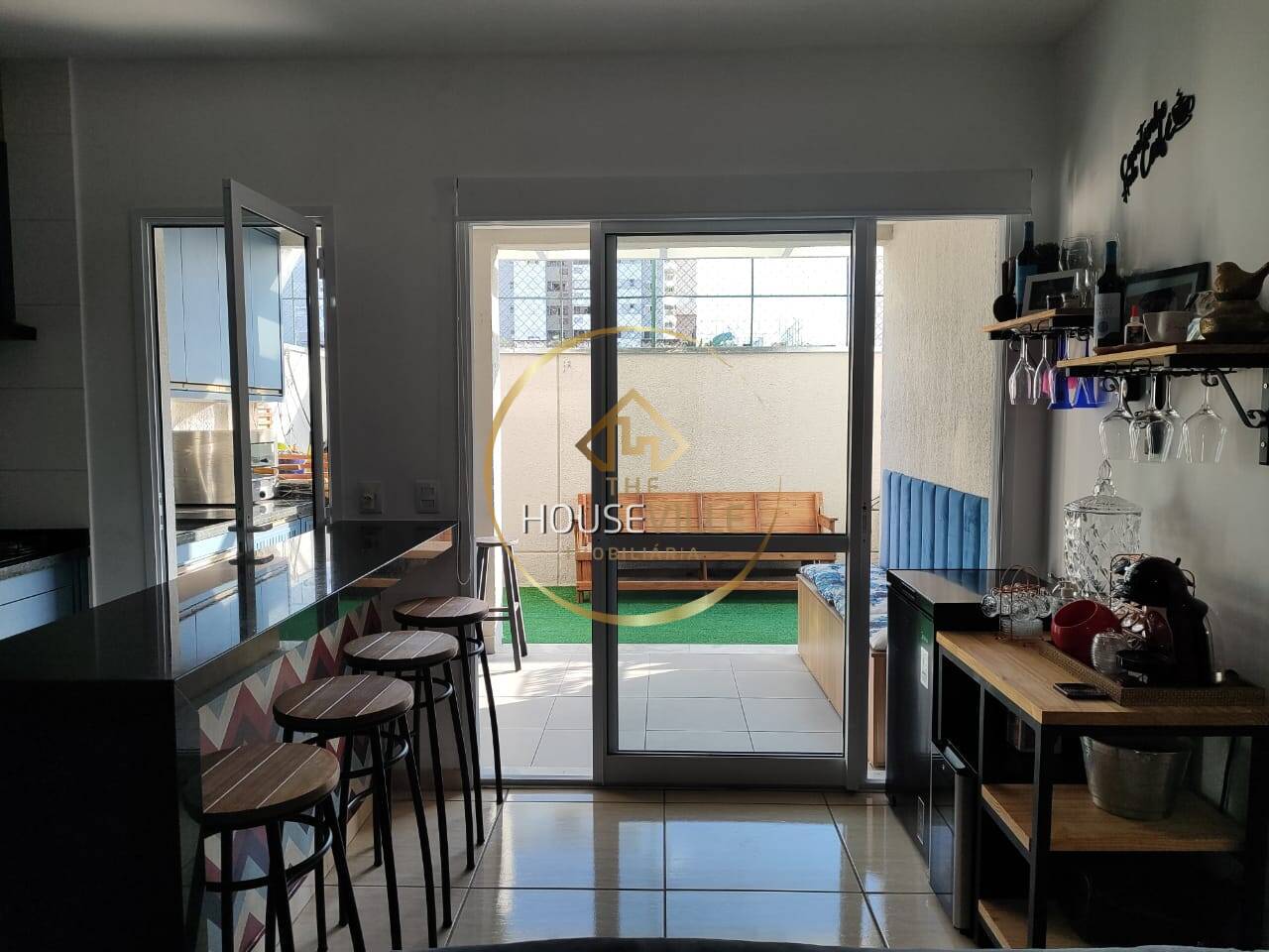 Apartamento à venda com 3 quartos, 76m² - Foto 29