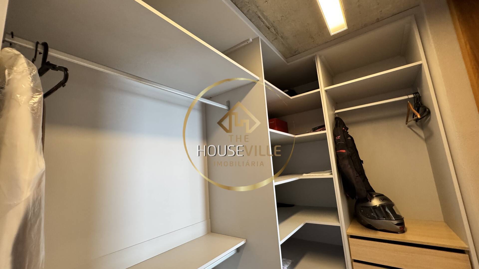 Casa de Condomínio à venda com 3 quartos, 428m² - Foto 17