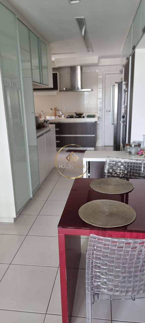 Apartamento, 3 quartos, 194 m² - Foto 12