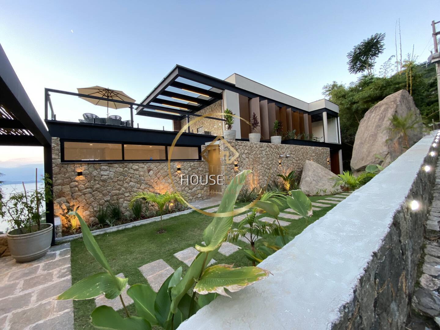 Casa de Condomínio à venda com 4 quartos, 497m² - Foto 14