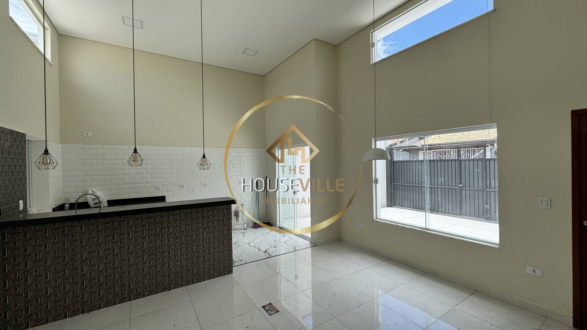 Casa, 3 quartos, 110 m² - Foto 1