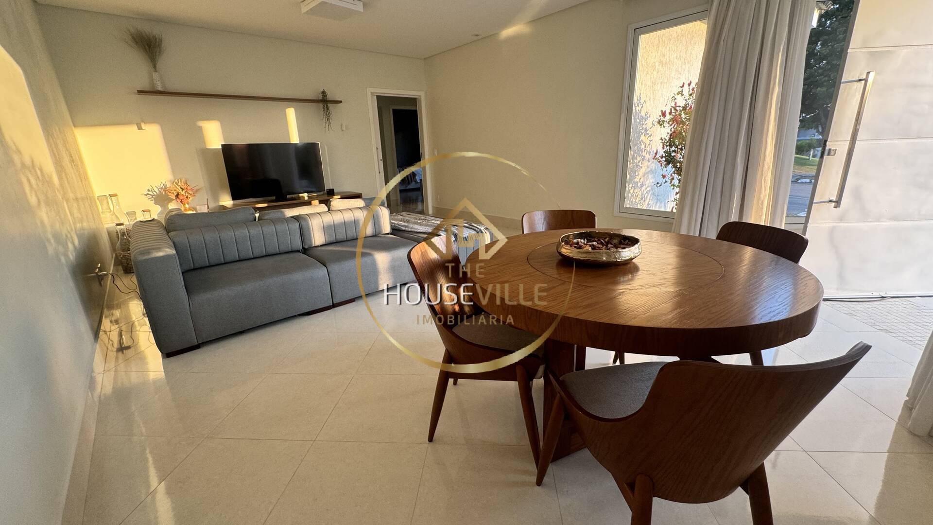 Casa de Condomínio, 4 quartos - Foto 1