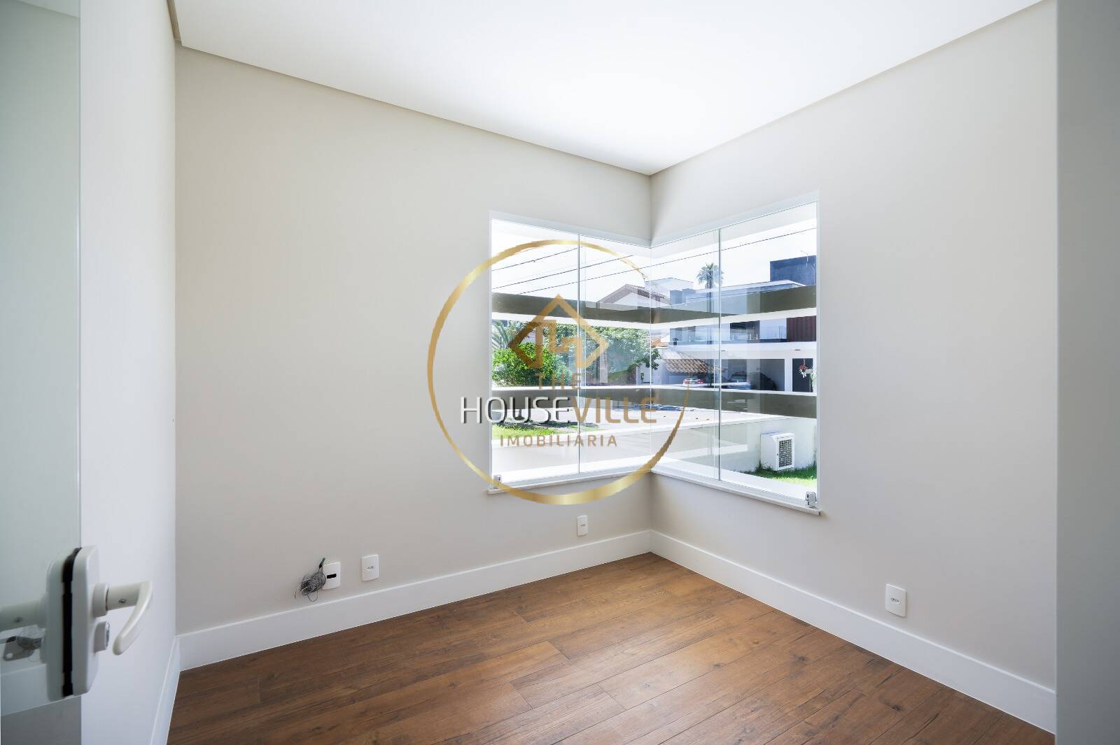 Casa de Condomínio à venda com 3 quartos, 334m² - Foto 14