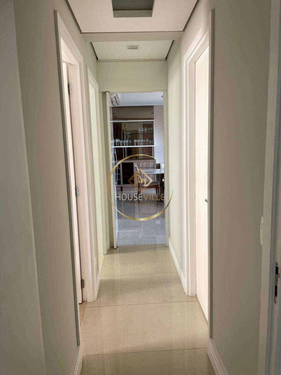 Apartamento à venda com 3 quartos, 118m² - Foto 17
