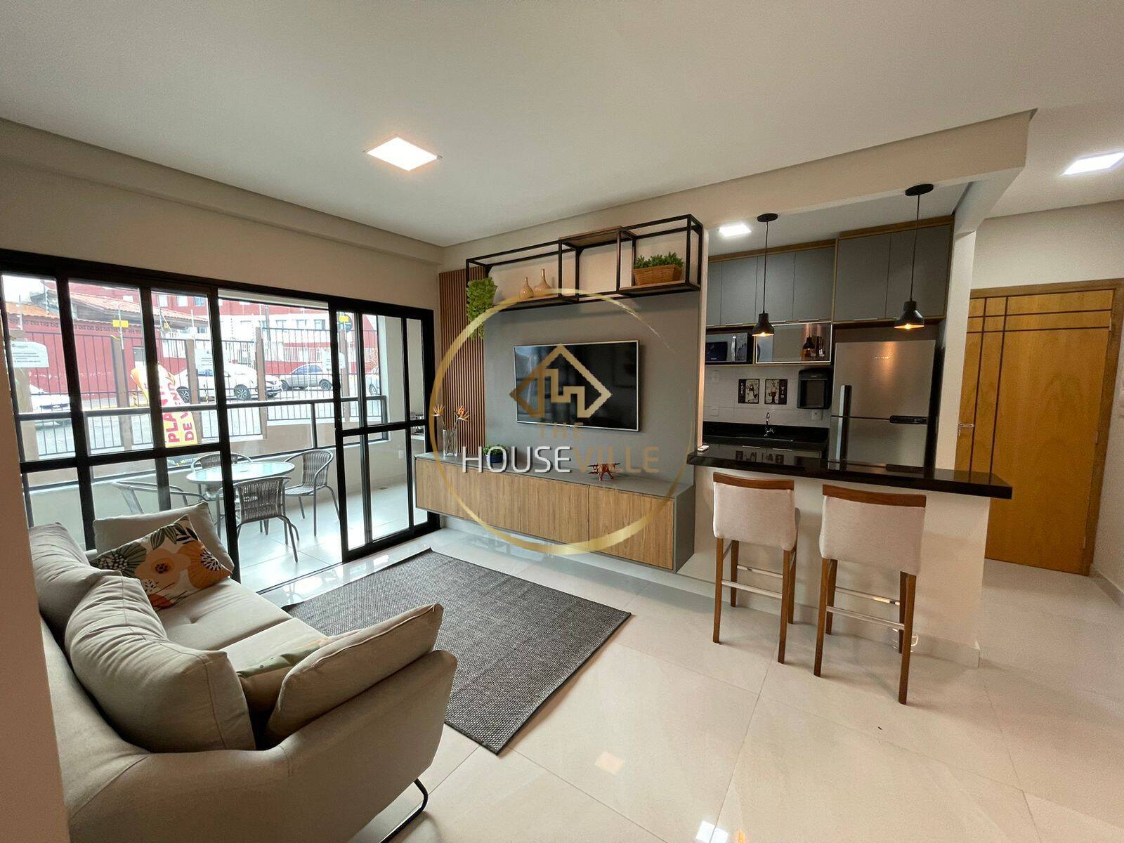 Apartamento à venda com 3 quartos, 98m² - Foto 1