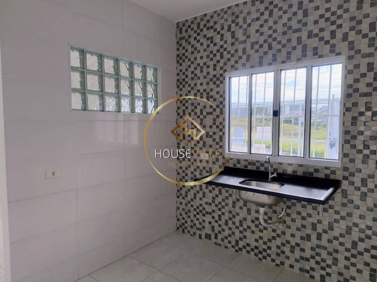 Casa à venda com 2 quartos, 64m² - Foto 6