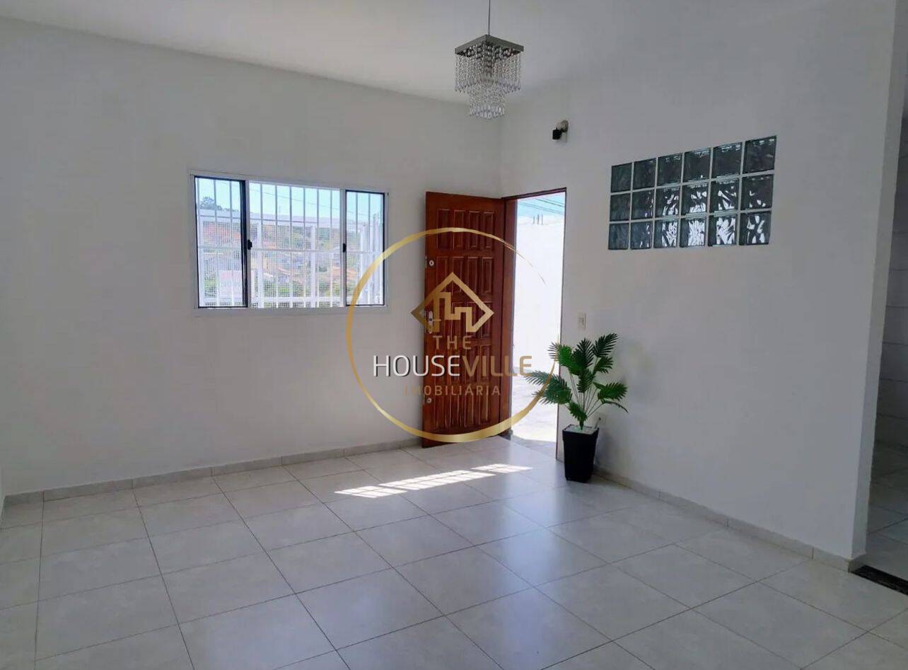 Casa à venda com 2 quartos, 64m² - Foto 2