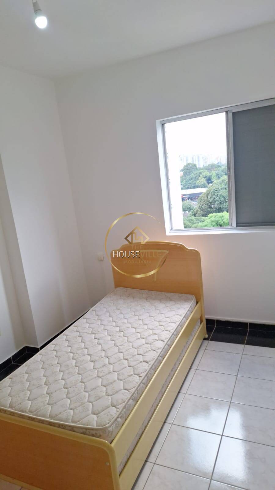 Apartamento para alugar com 3 quartos, 78m² - Foto 8