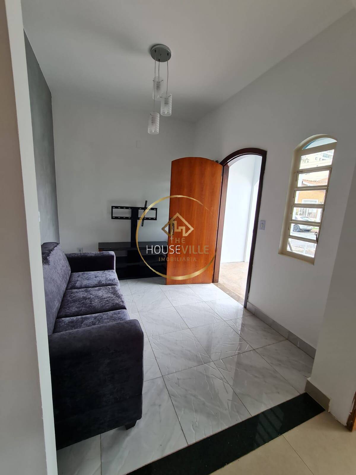 Casa para alugar com 3 quartos, 100m² - Foto 5
