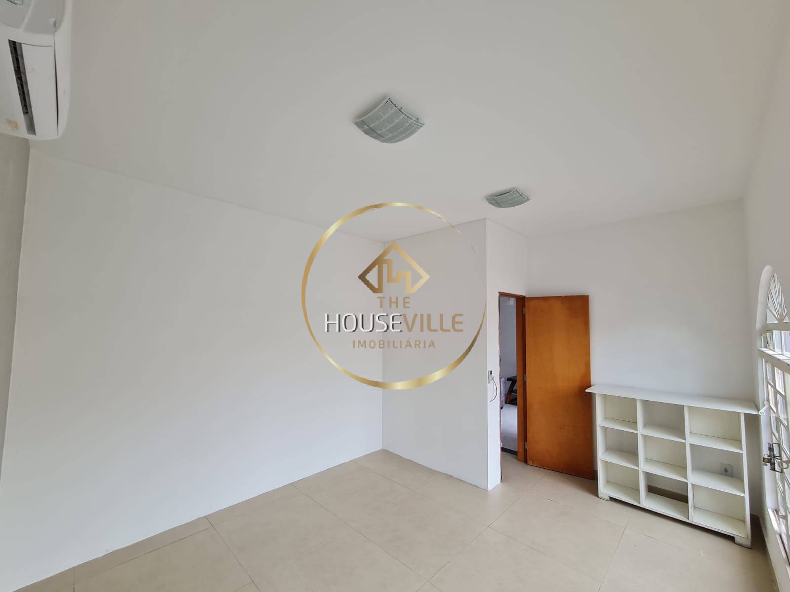 Casa para alugar com 3 quartos, 100m² - Foto 12