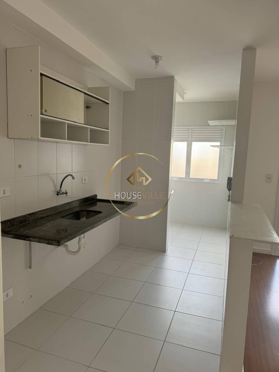 Apartamento à venda com 2 quartos, 65m² - Foto 3