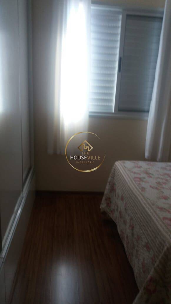 Apartamento à venda com 3 quartos, 74m² - Foto 11
