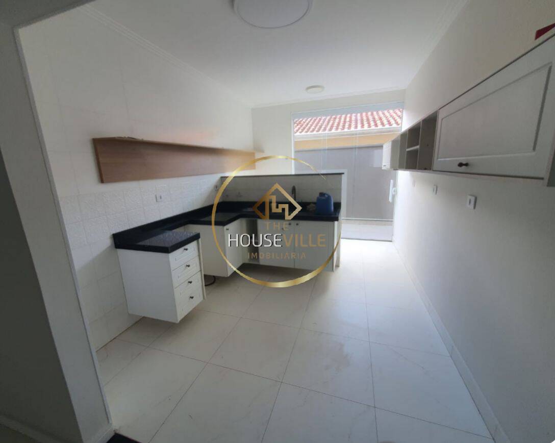 Casa de Condomínio à venda com 3 quartos, 225m² - Foto 7
