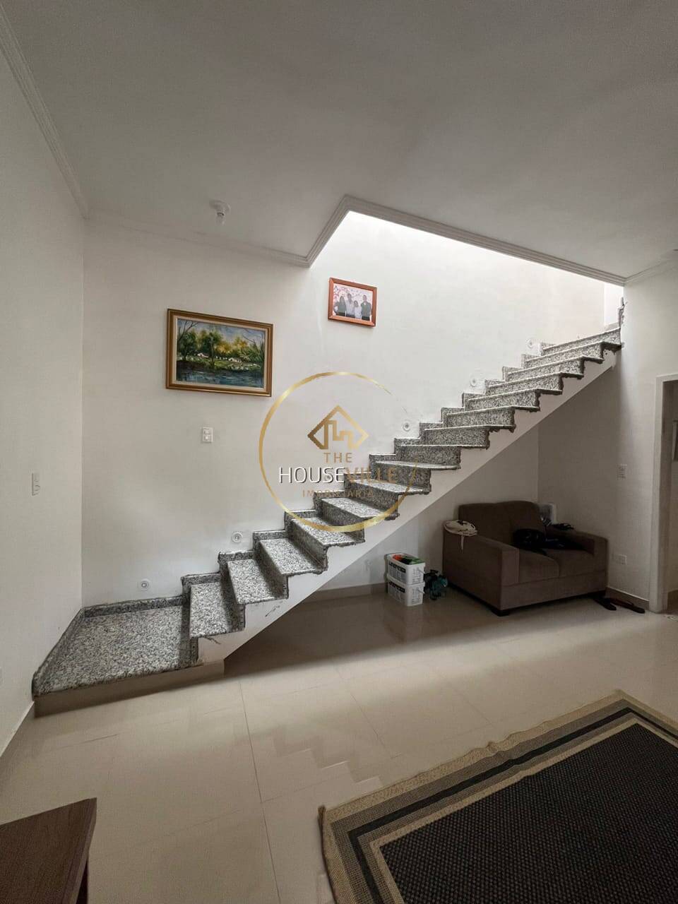 Casa à venda com 2 quartos, 150m² - Foto 6