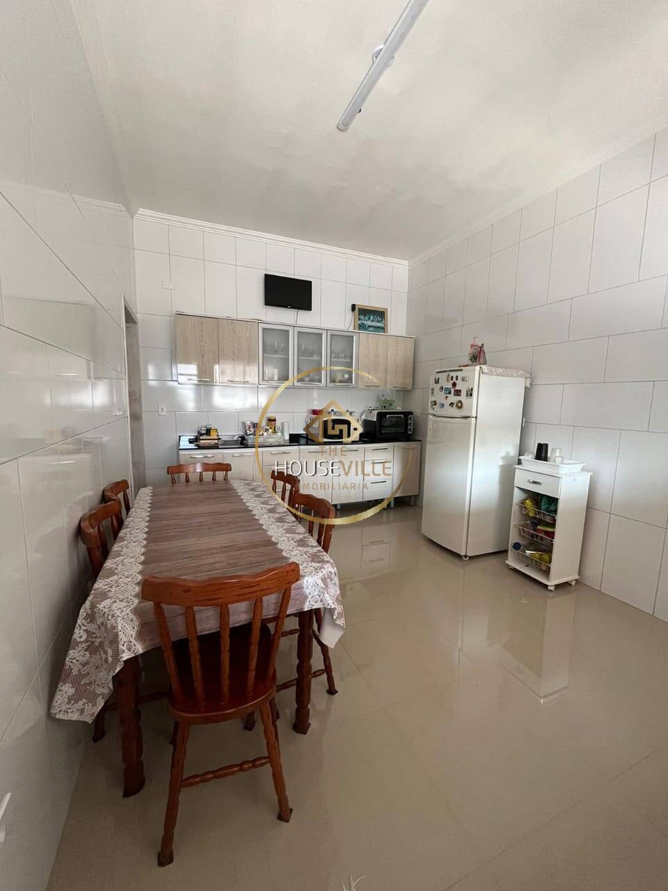 Casa à venda com 2 quartos, 150m² - Foto 4