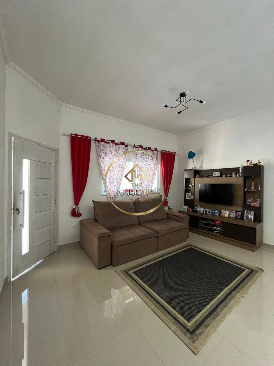 Casa à venda com 2 quartos, 150m² - Foto 3