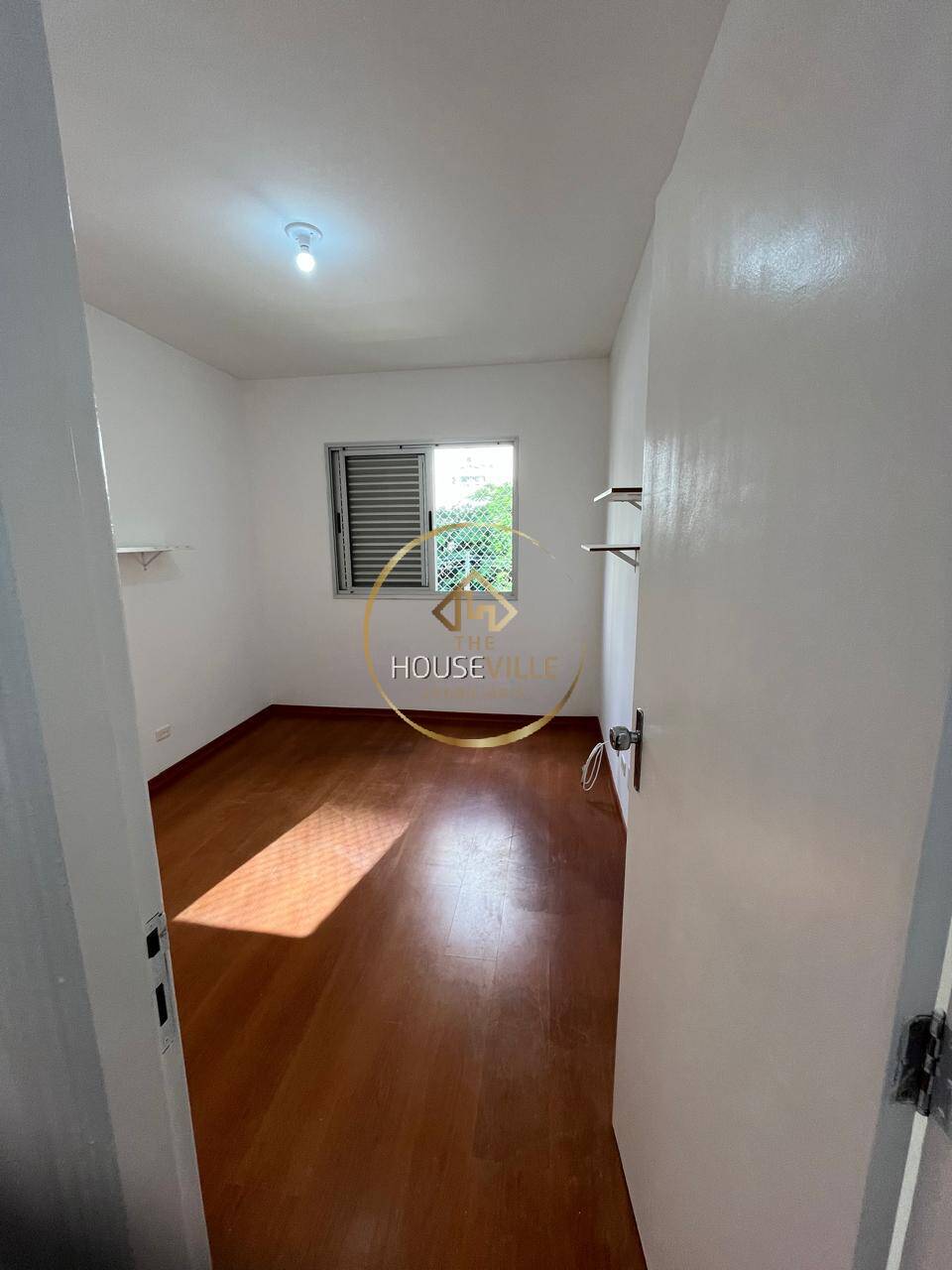 Apartamento para alugar com 3 quartos, 85m² - Foto 9