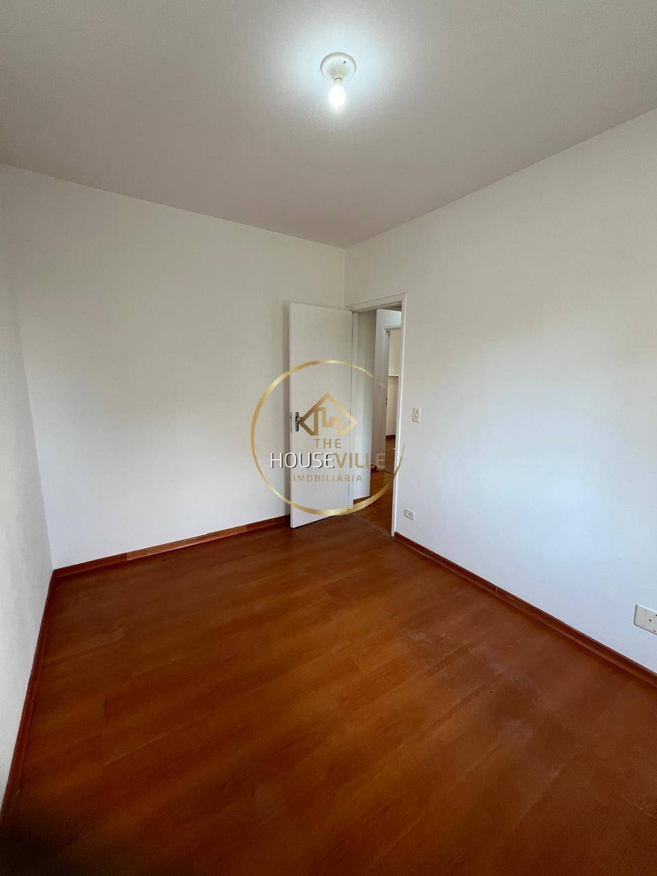 Apartamento para alugar com 3 quartos, 85m² - Foto 8