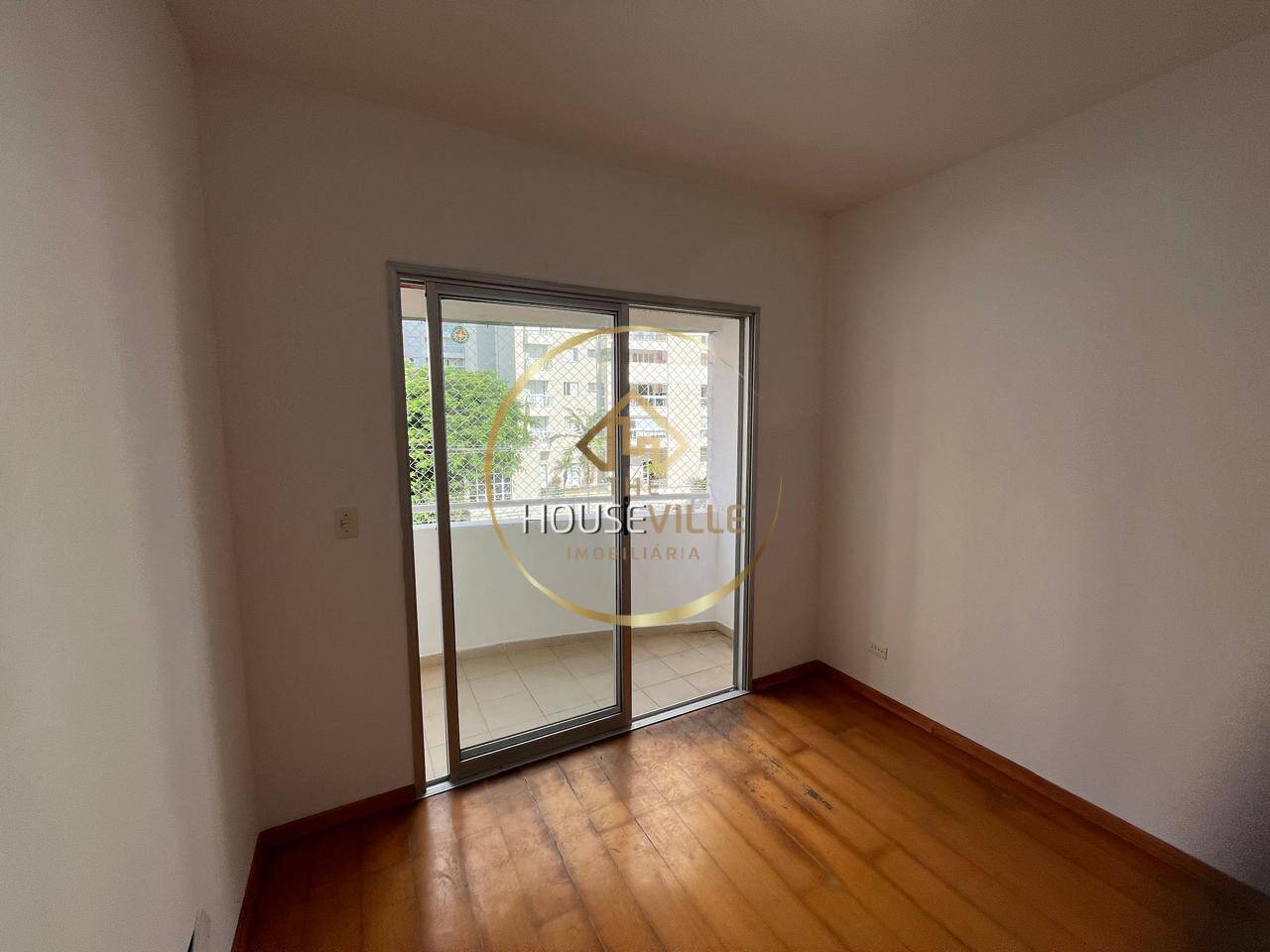 Apartamento para alugar com 3 quartos, 85m² - Foto 6