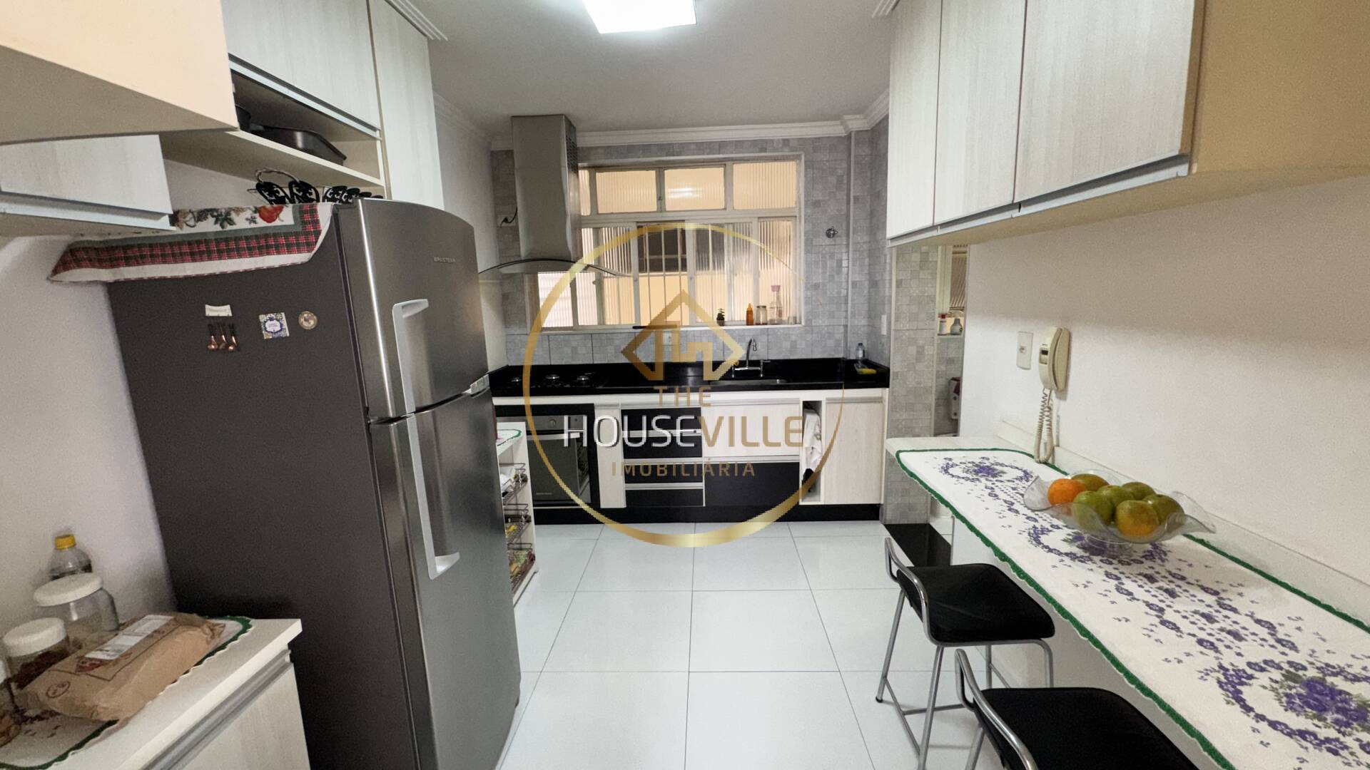 Apartamento à venda com 3 quartos, 125m² - Foto 7