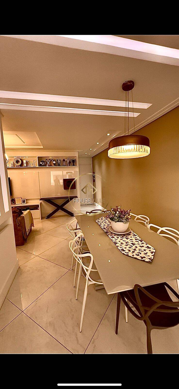 Apartamento à venda com 3 quartos, 90m² - Foto 3