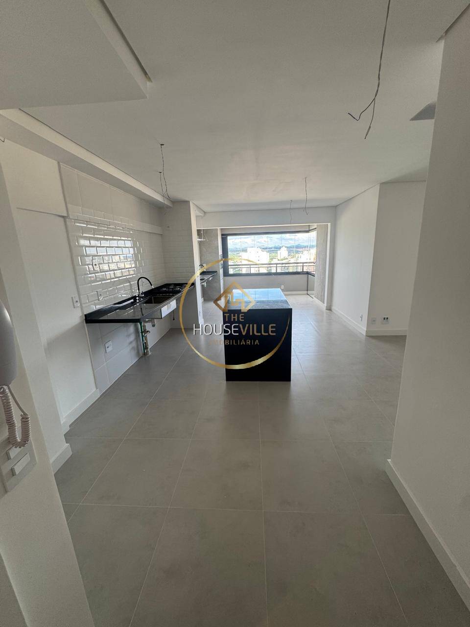 Apartamento à venda com 3 quartos, 85m² - Foto 3