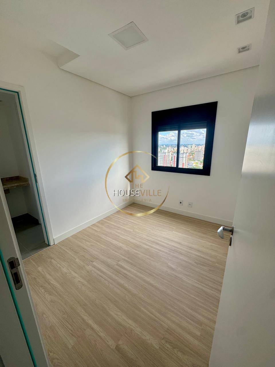Apartamento à venda com 3 quartos, 85m² - Foto 27