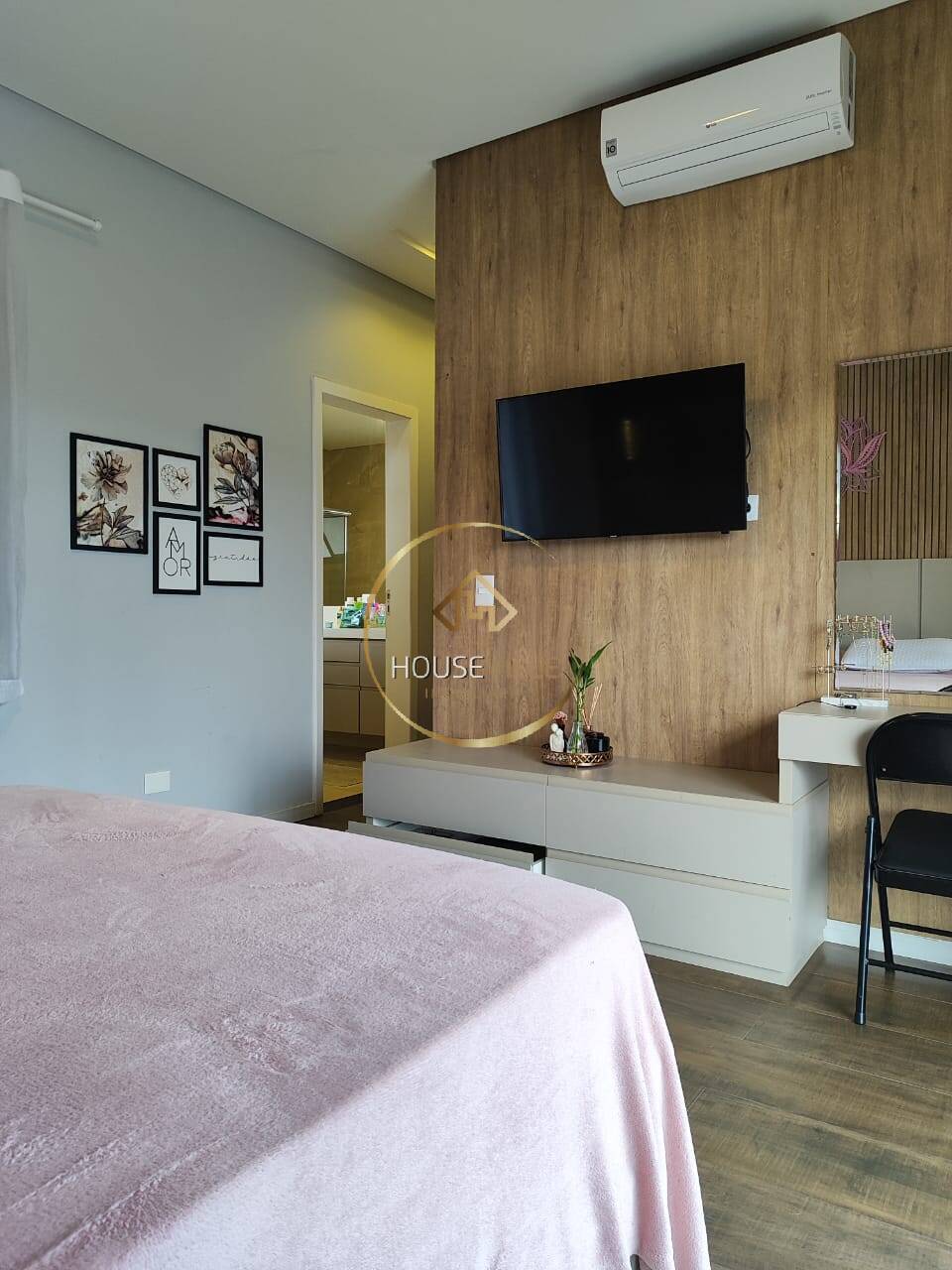 Casa à venda com 3 quartos, 272m² - Foto 45
