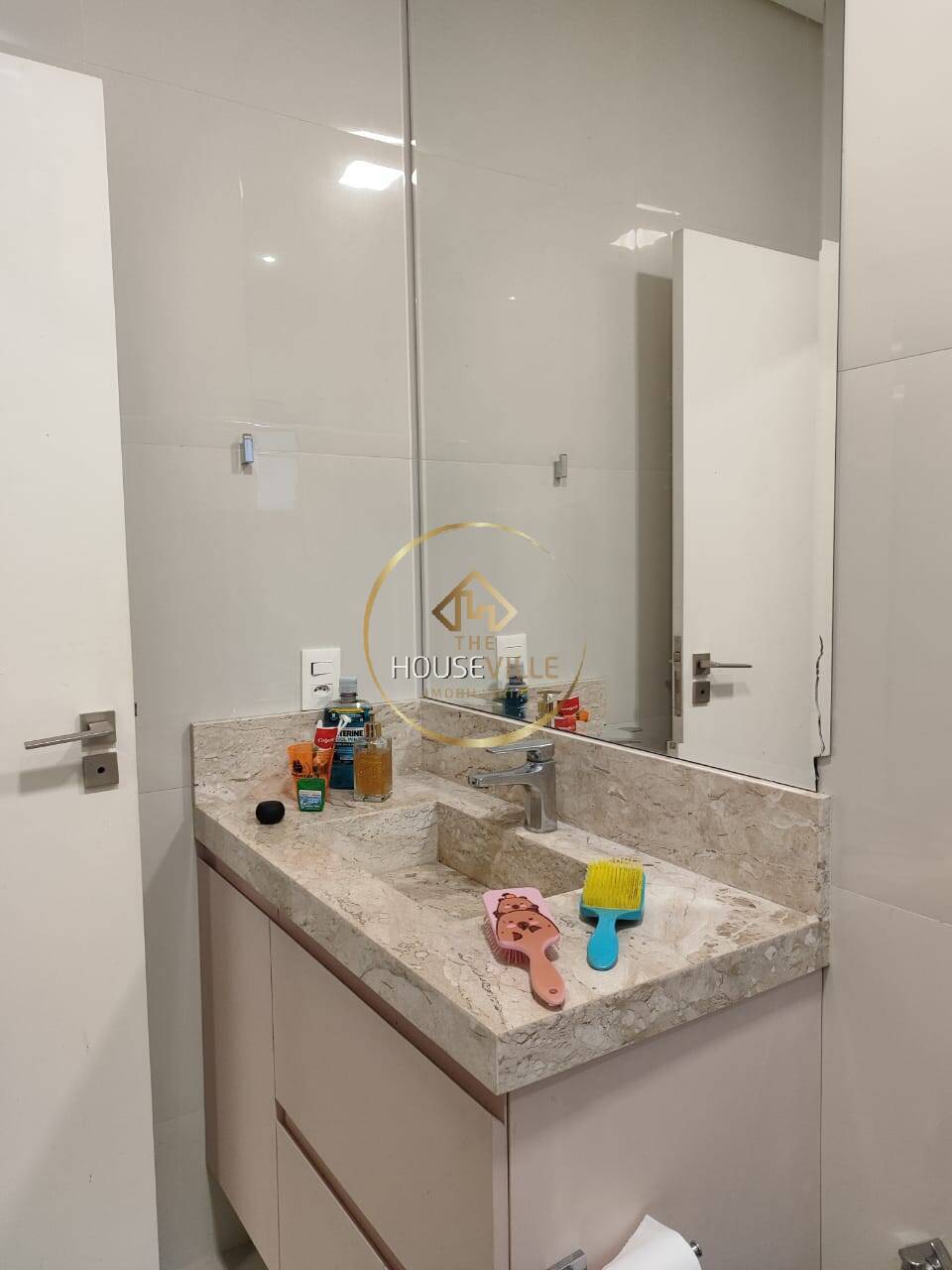 Casa à venda com 3 quartos, 272m² - Foto 98