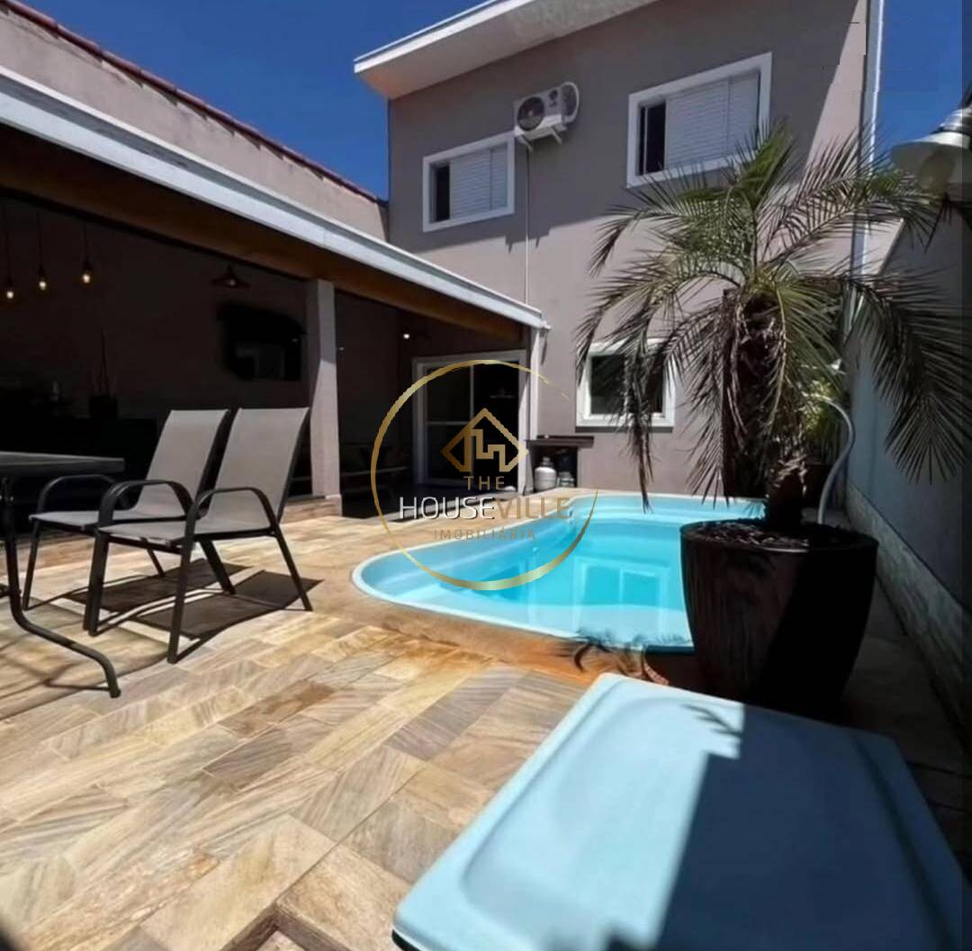 Apartamento à venda com 3 quartos, 137m² - Foto 1