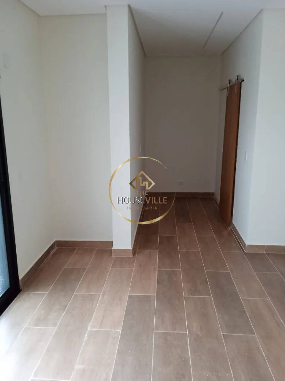 Casa à venda com 4 quartos, 300m² - Foto 5